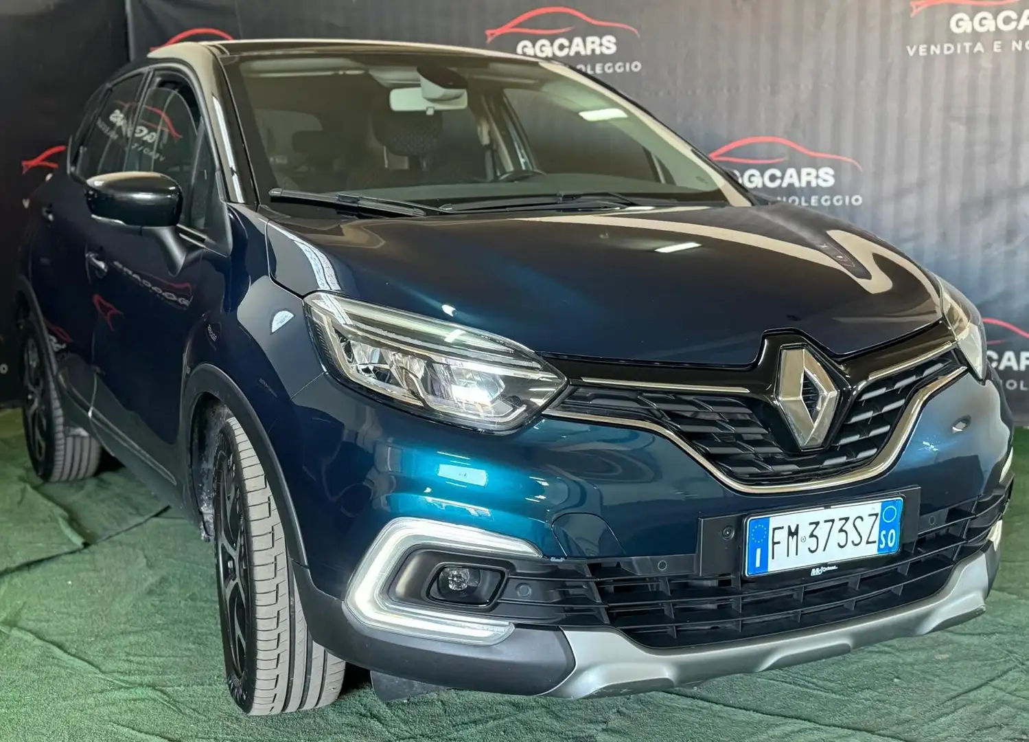 Renault Captur Captur dCi 8V 90 CV EDC Start&Stop Energy Bose Blu/Azzurro - 2