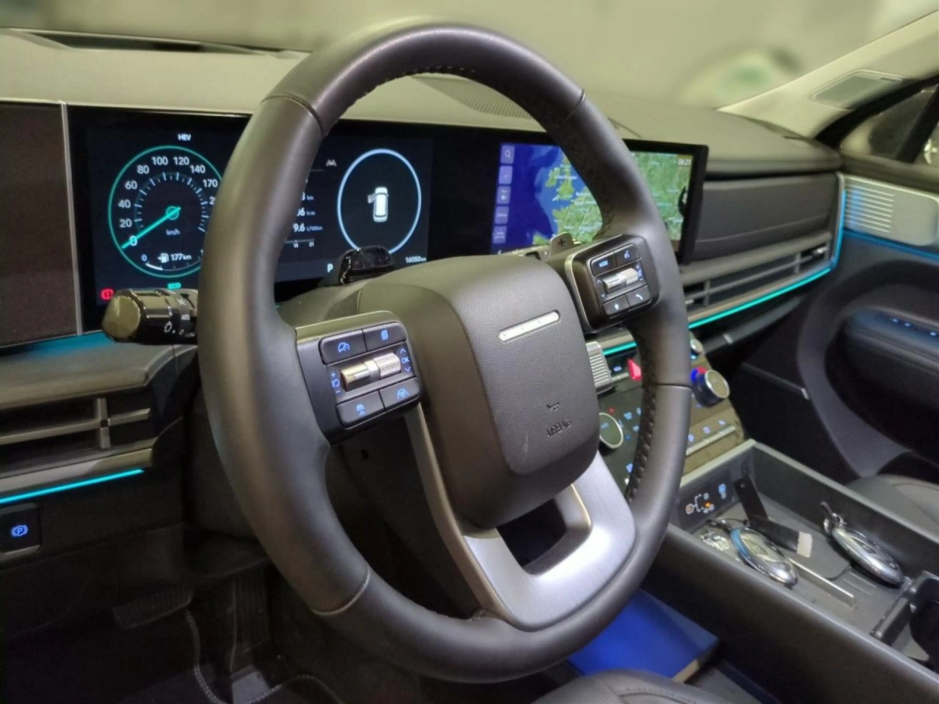 Hyundai SANTA FE 7-Sitz 1.6 PHEV 4WD Signature HUD 360 LED — photo 9