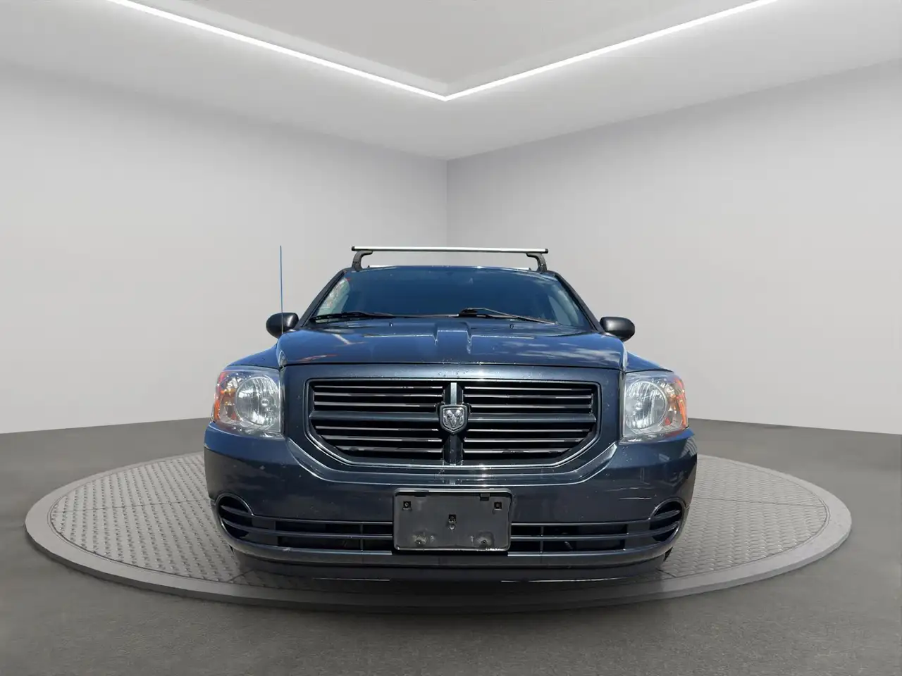 Dodge Caliber снимка Dodge Caliber