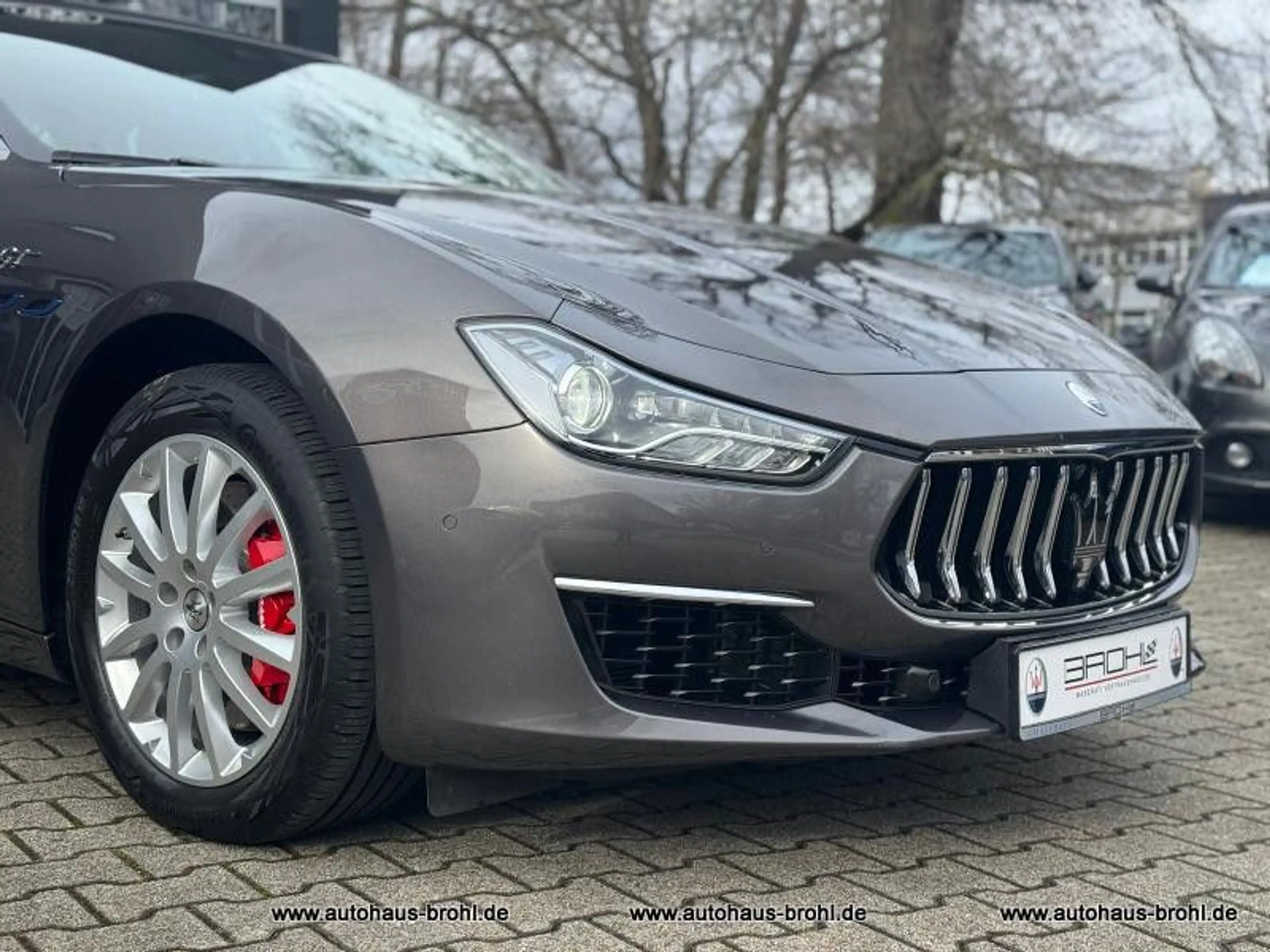 Maserati Ghibli 2.0 Hybrid GT Auto — photo 6