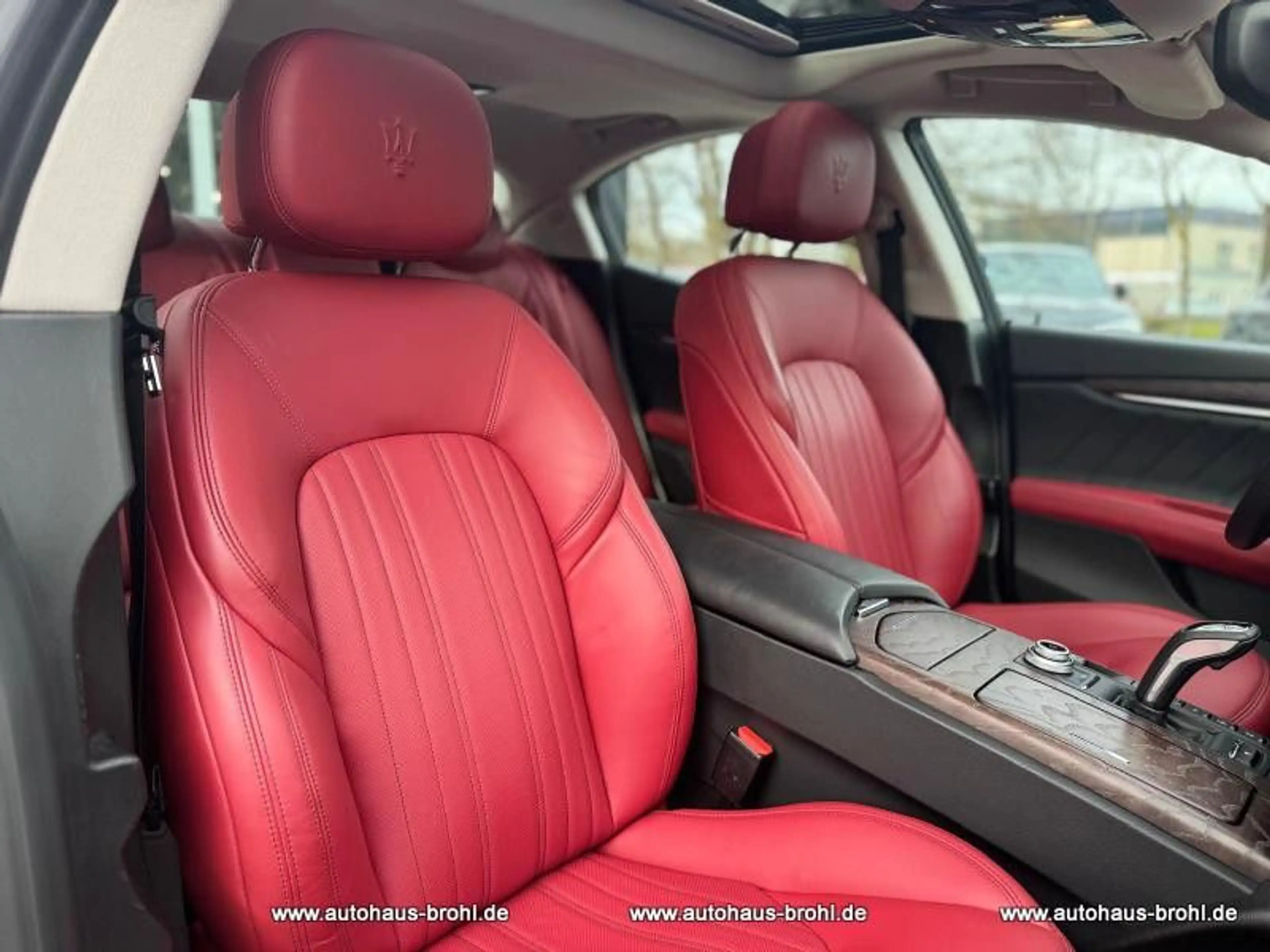 Maserati Ghibli 2.0 Hybrid GT Auto — photo 14