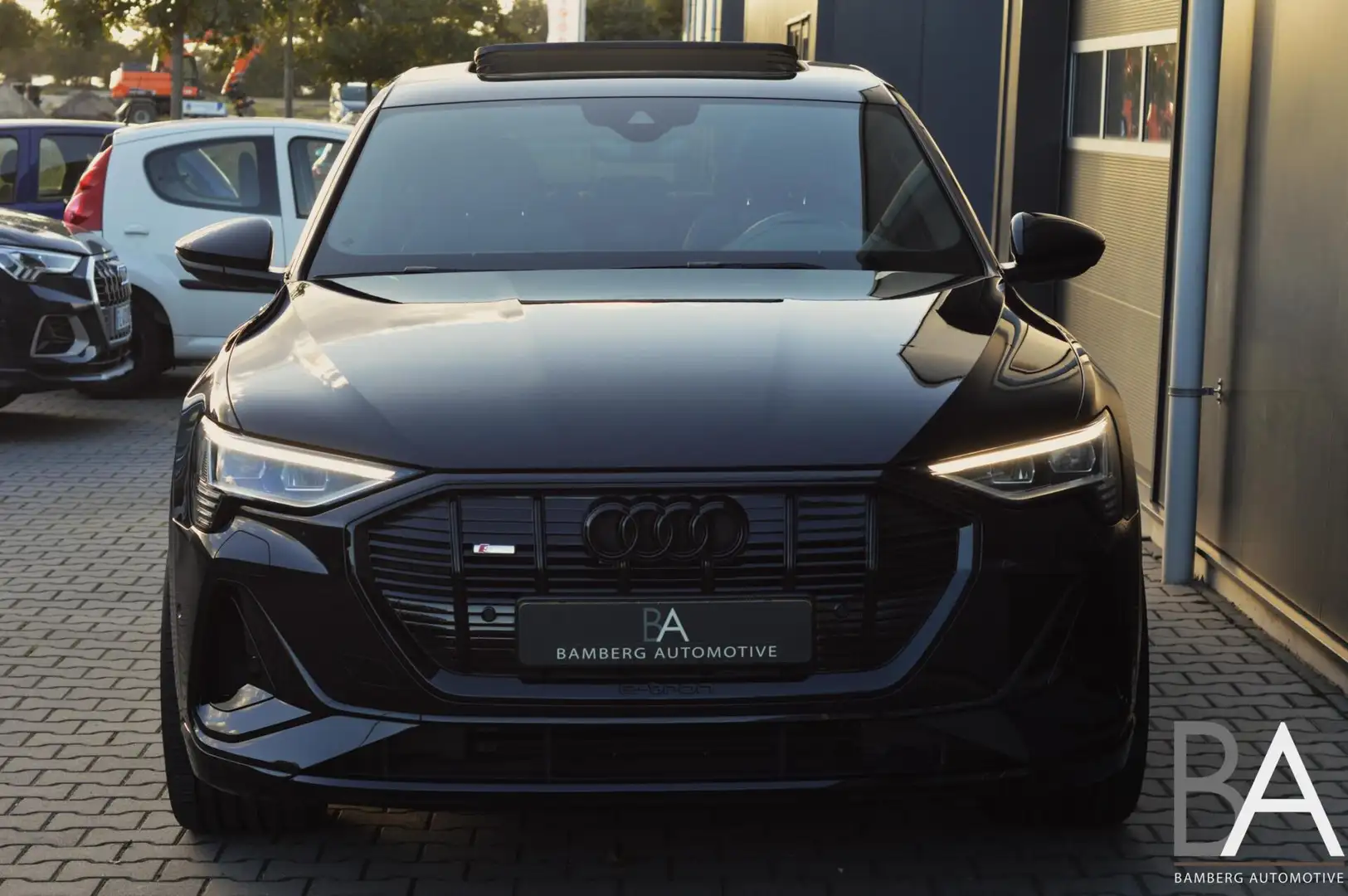 Audi e-tron Sportback 55 quattro S edition 95 kWh Zwart - 2