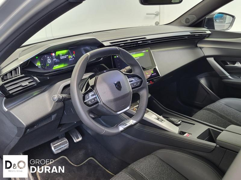 Peugeot 408 GT Hybrid e-dcs6 — photo 15