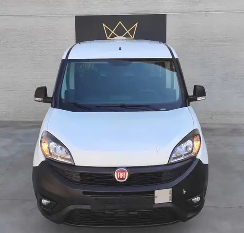 Fiat Doblo view 2