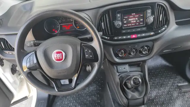 Fiat Doblo view 10