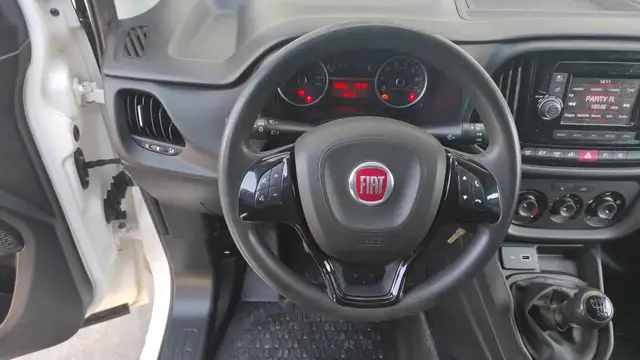Fiat Doblo view 9