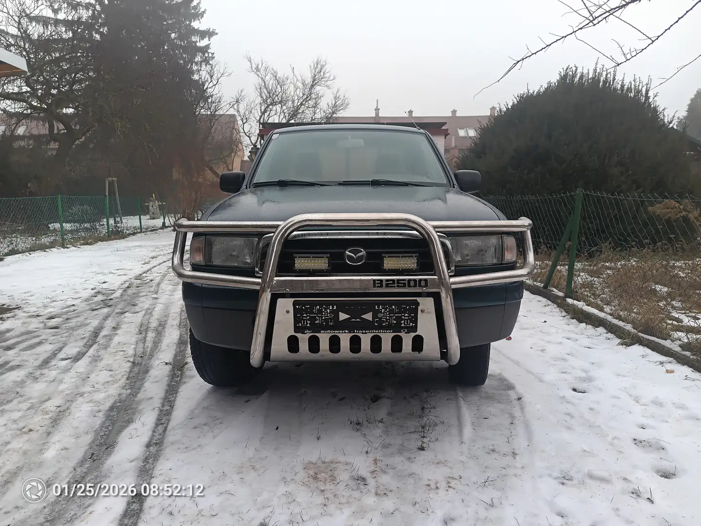 Mazda B Series B2500 Grün - 1