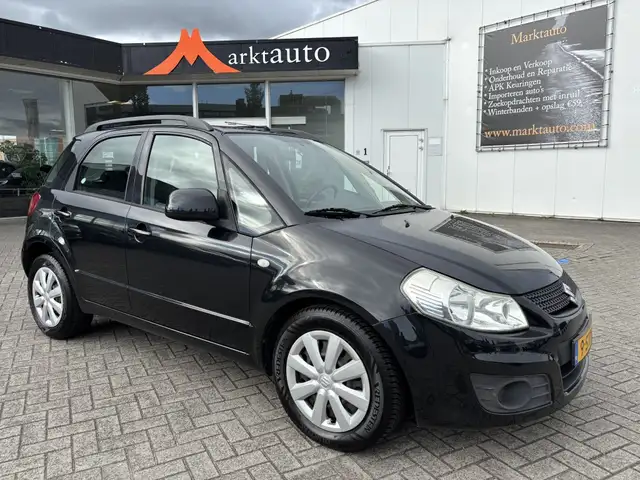 Suzuki SX4 1.6 Comfort met Airco en Trekhaak