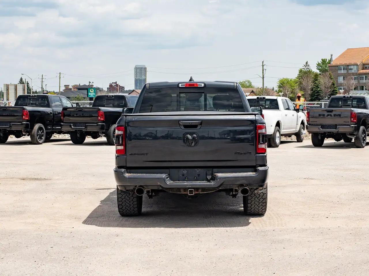 RAM 1500 снимка RAM 1500
