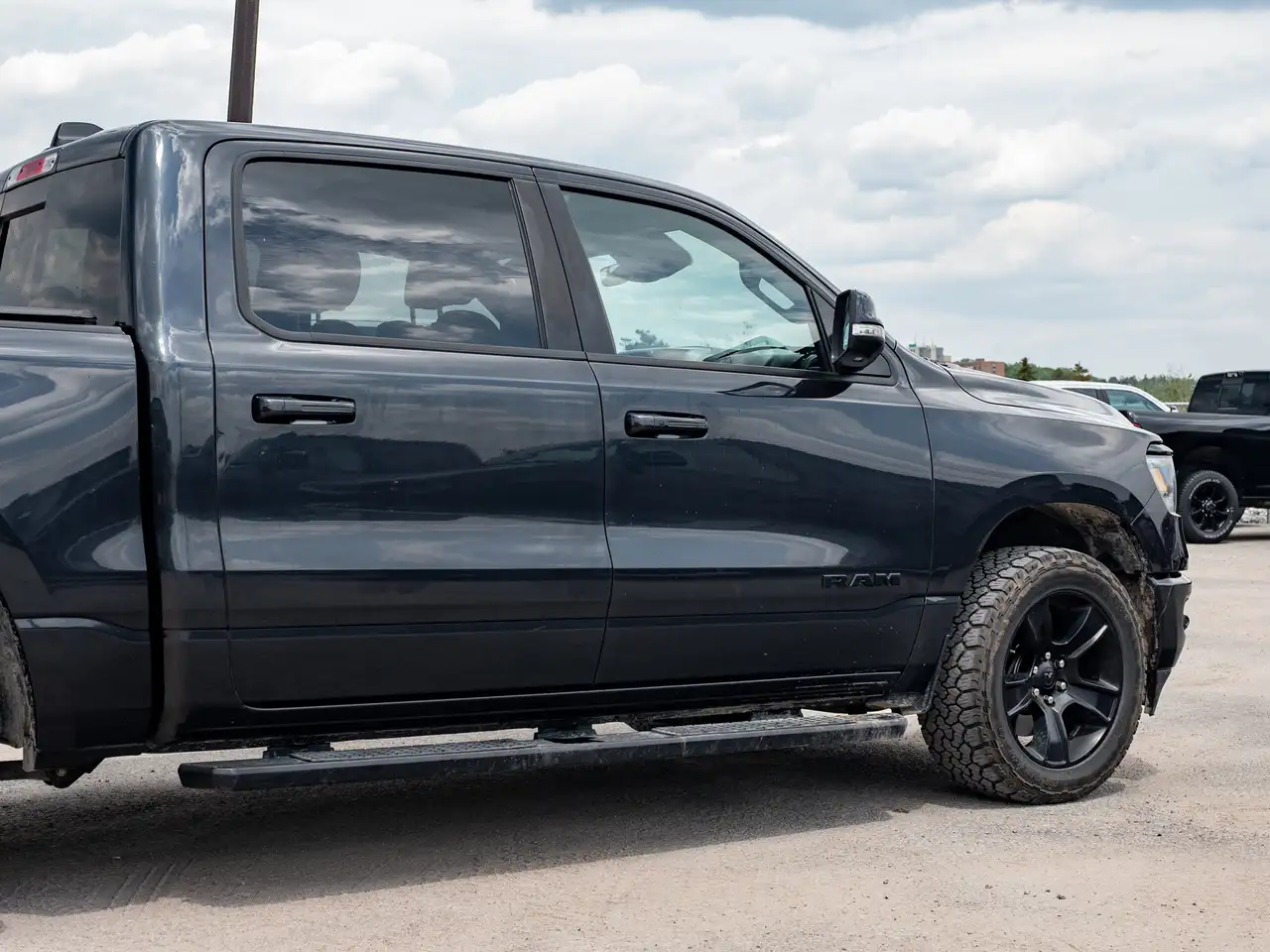 RAM 1500 снимка RAM 1500