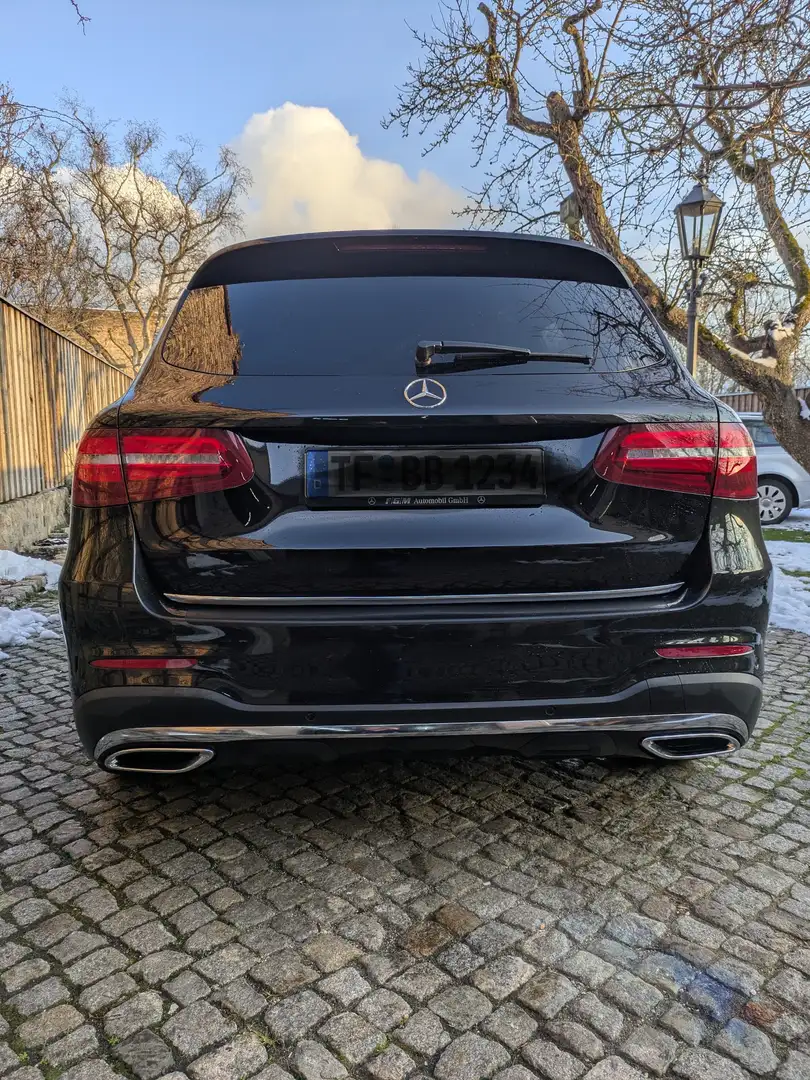 Mercedes-Benz GLC 350 d 4Matic 9G-TRONIC AMG Line - 2