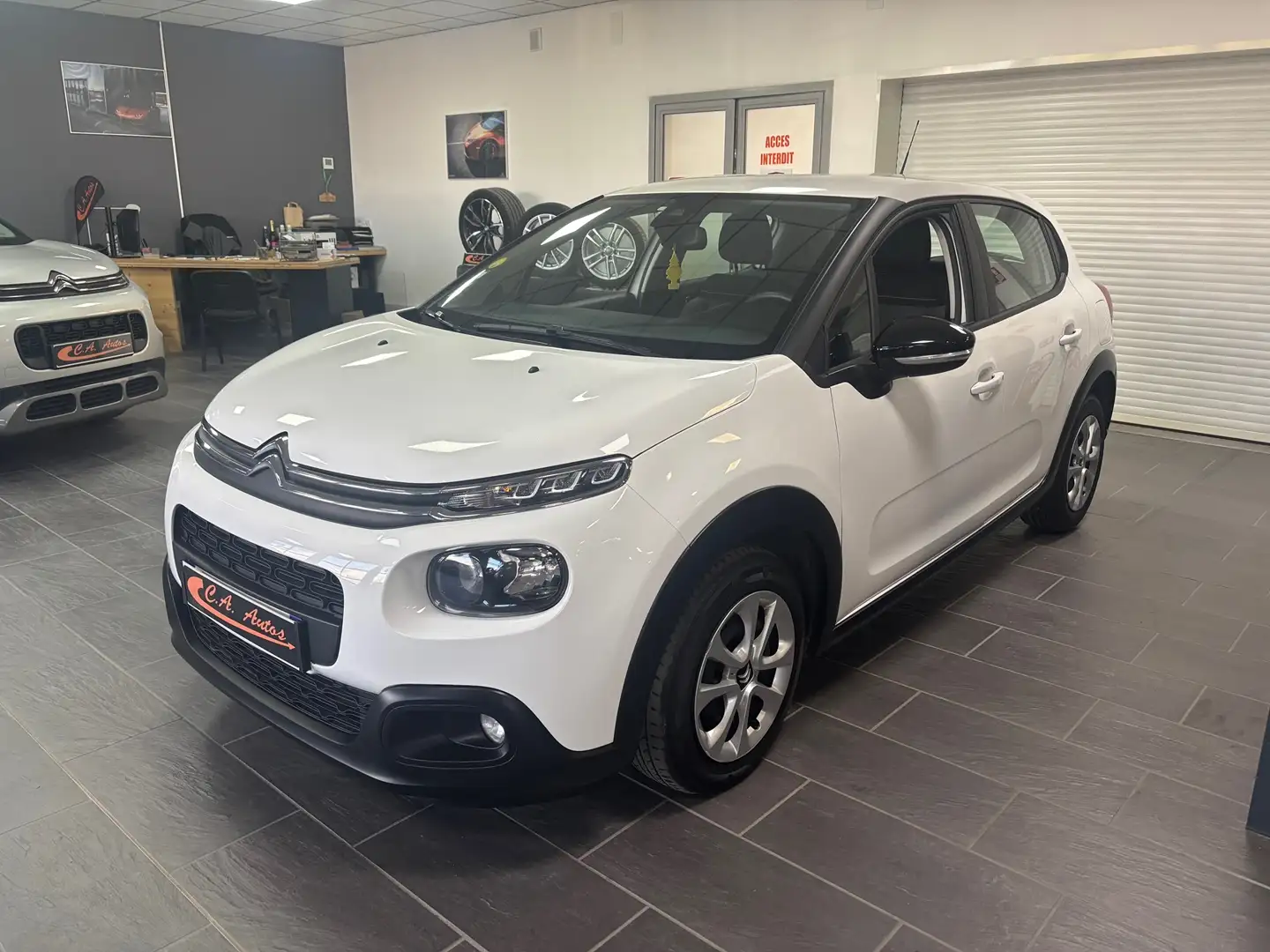 Citroen LNA 1.6 BLUEHDI 100CH S\u0026S FEEL NAV E6.D-TEMP Blanc - 1