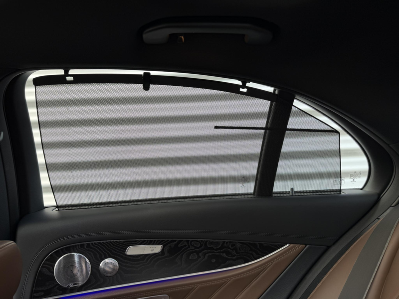 Mercedes-Benz E 63 AMG 4MATIC 1e Lak Pano Burmester Sfeer — photo 17