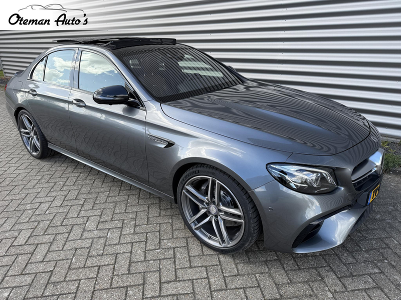 Mercedes-Benz E 63 AMG 4MATIC 1e Lak Pano Burmester Sfeer