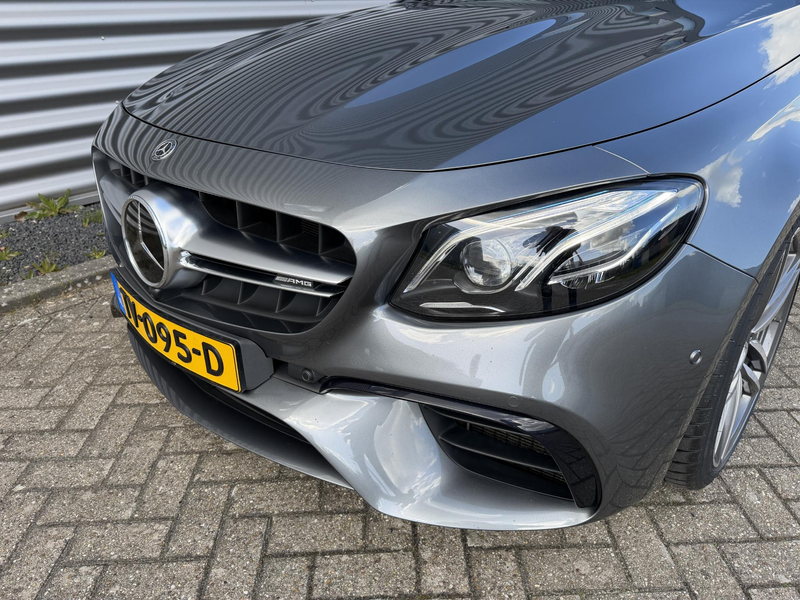 Mercedes-Benz E 63 AMG 4MATIC 1e Lak Pano Burmester Sfeer — photo 8