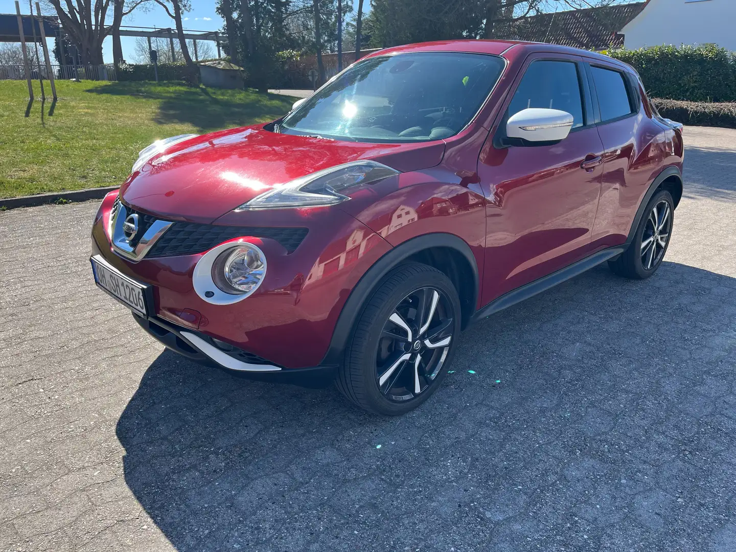 Nissan Juke Juke 1.5 dCi N-Connecta Rot - 1