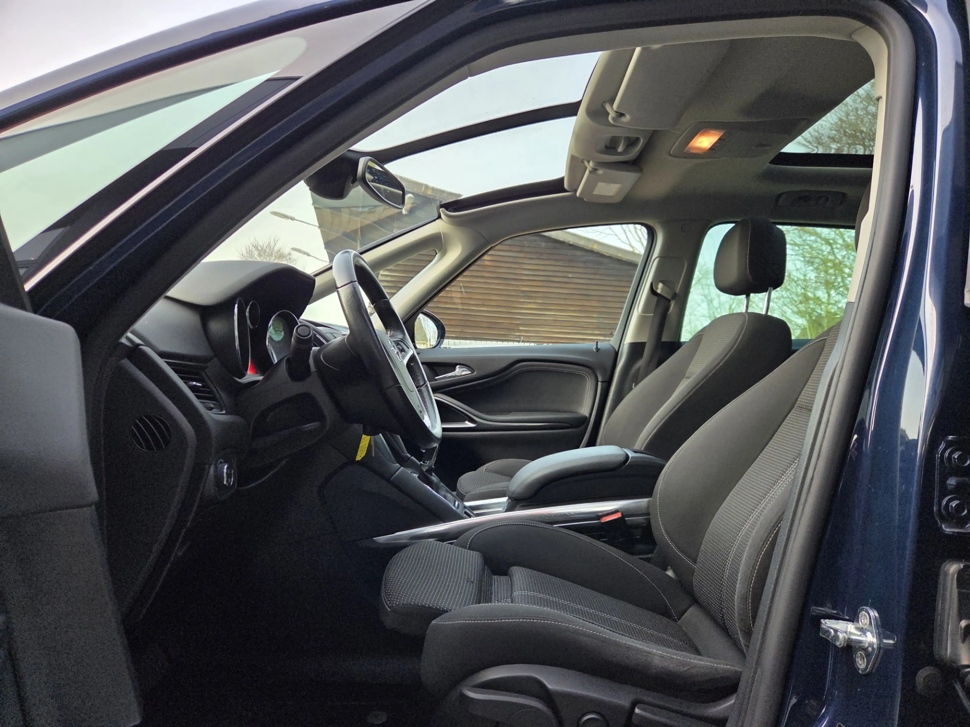 Opel Zafira Tourer 1.4 140 PK Cosmo | Automaat | Navi | Clima | — photo 4