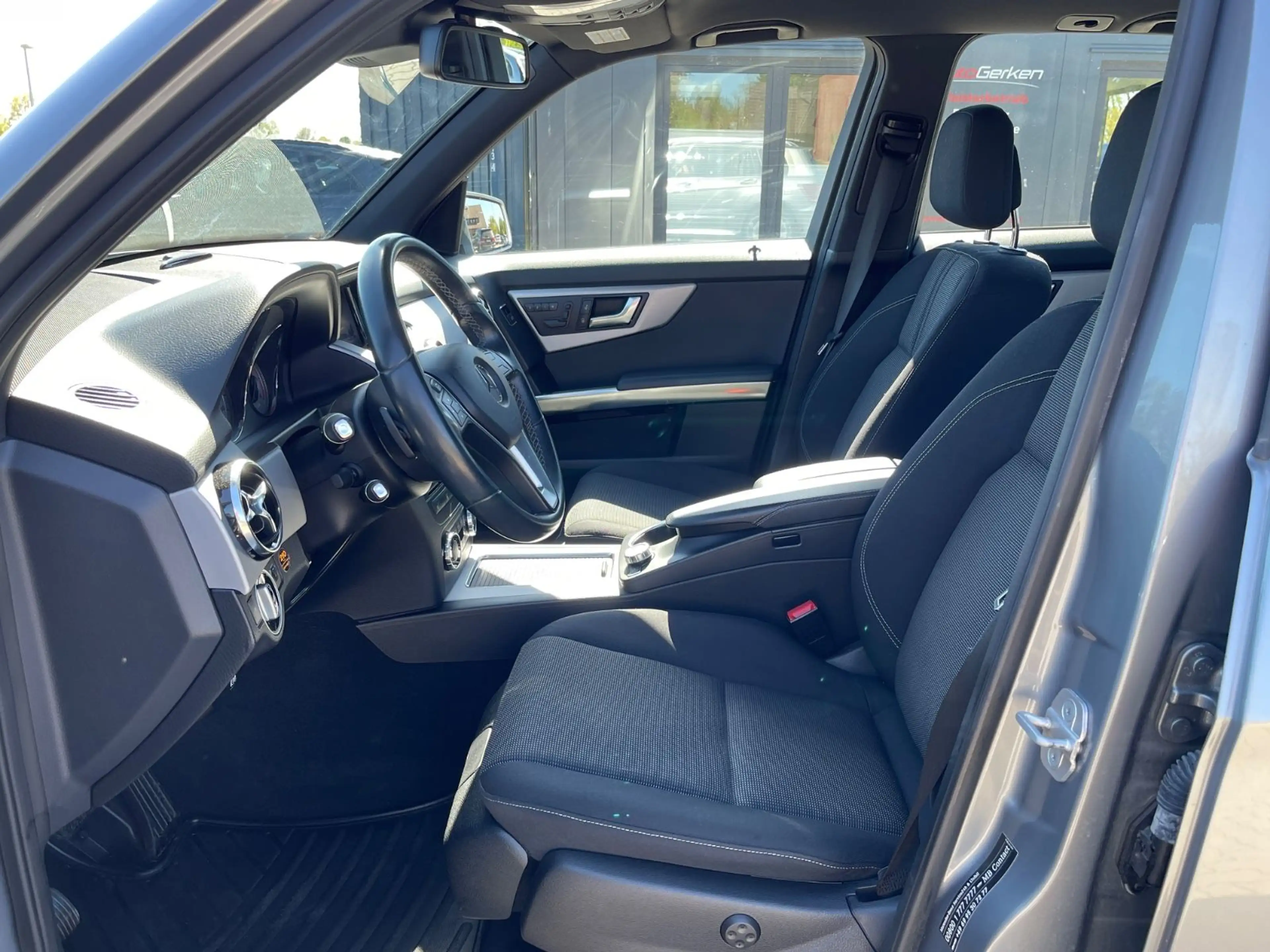 Mercedes-Benz GLK 250 CDI BlueTec 4Matic AHK Standheizung — photo 10