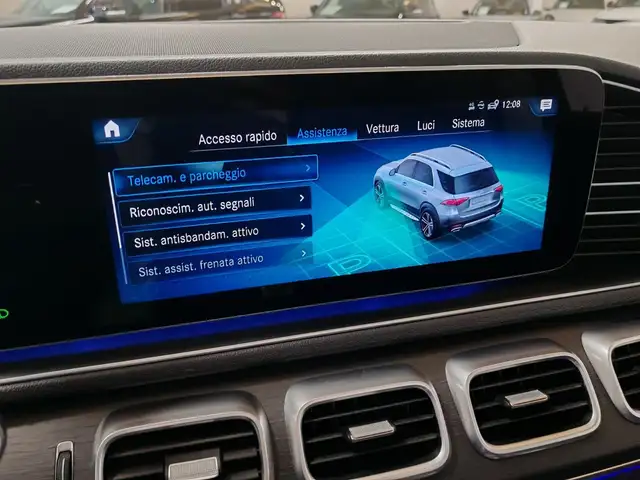 Mercedes-Benz Gle Class view 25