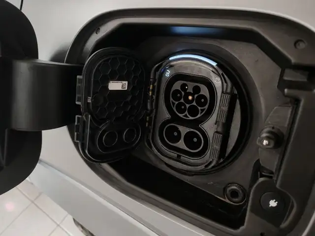 Mercedes-Benz Gle Class view 9