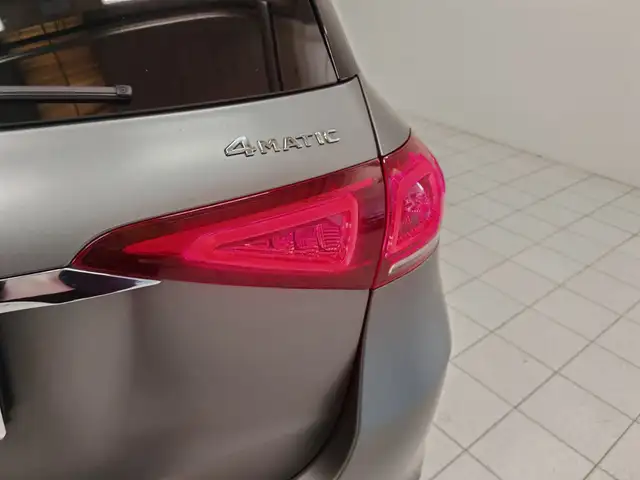 Mercedes-Benz Gle Class view 30