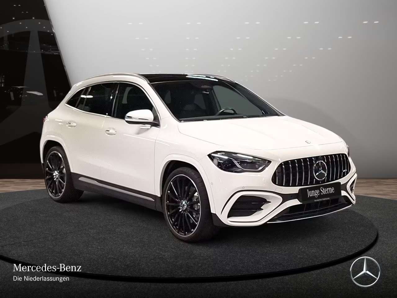 Second hand Mercedes Benz Gla-Class 35 AMG