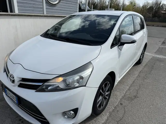 Toyota Verso 2.0d Active 7p.ti mt