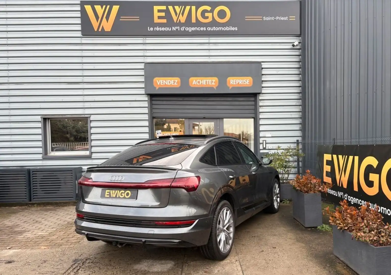 Audi e-tron sportback 50 quattro 313ch s-line cuir valcona toit ouvrant Gris - 2