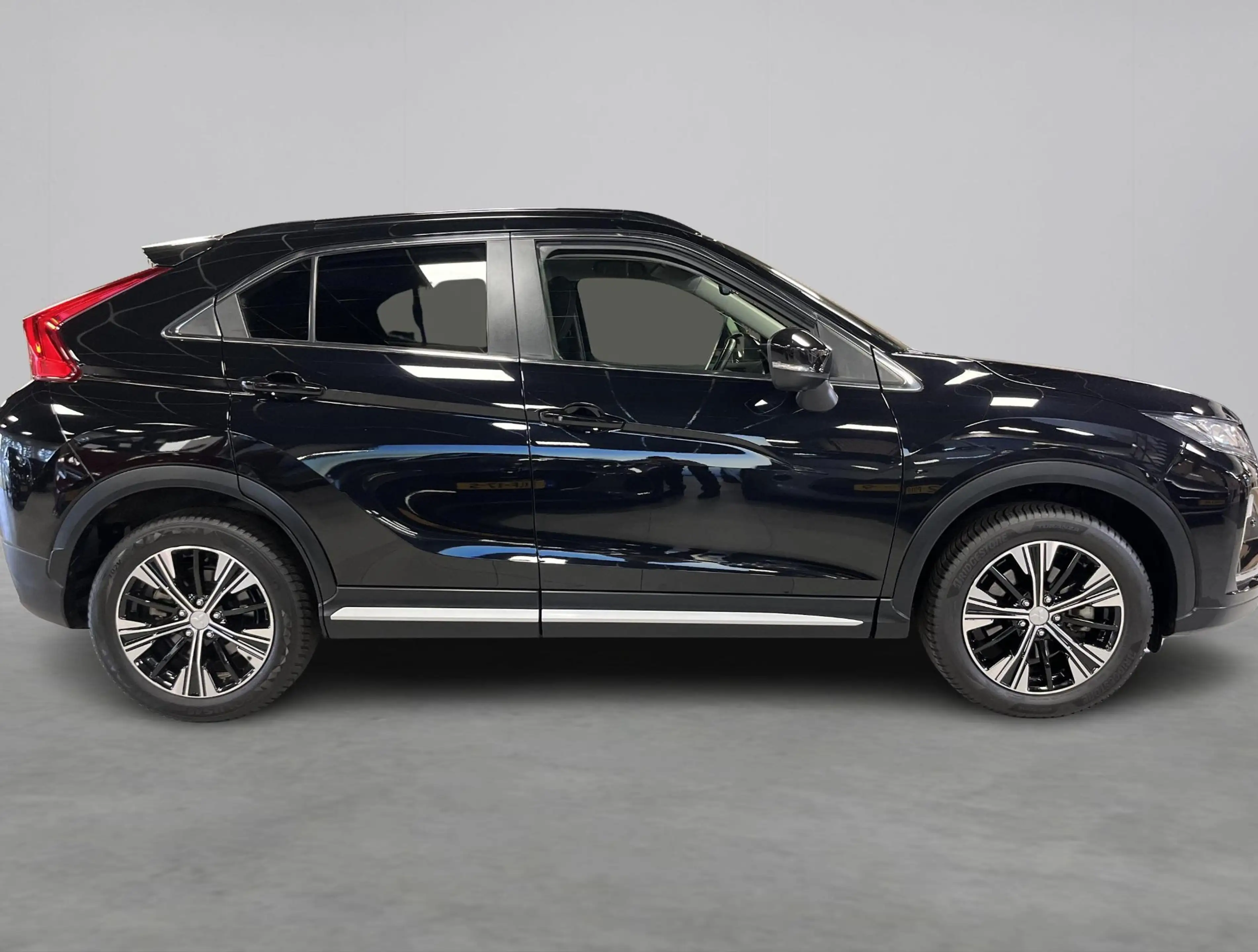 Mitsubishi Eclipse Cross 1.5 DI-T First Edition — photo 4