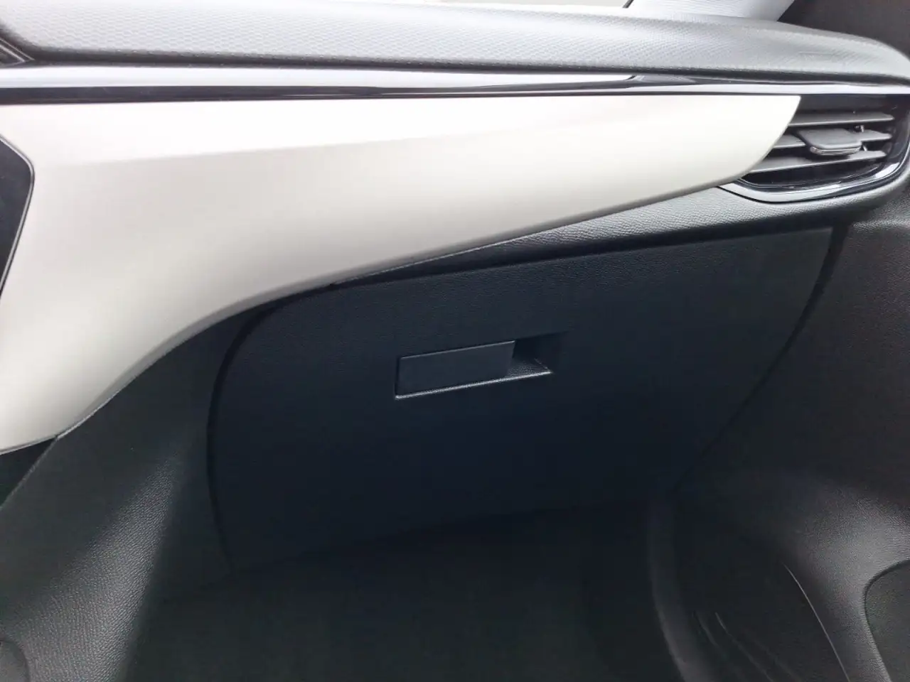 Opel Corsa Edition 1.2T Hybrid AT8 Tech+Komfort-Paket 18