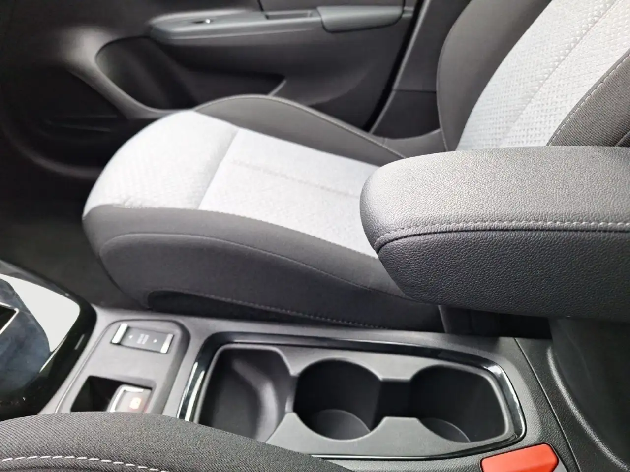 Opel Corsa Edition 1.2T Hybrid AT8 Tech+Komfort-Paket 22