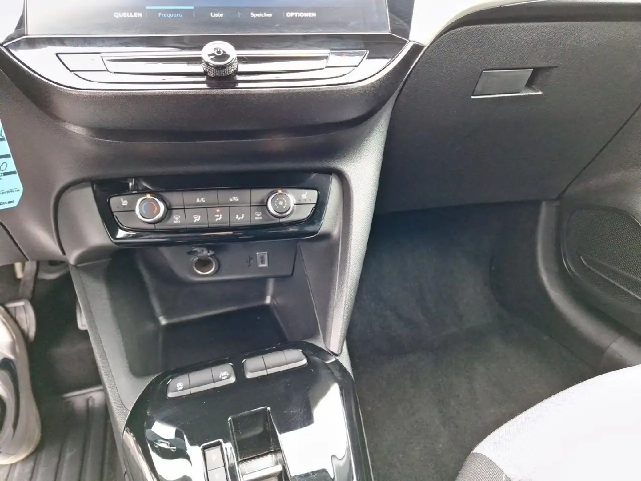 Opel Corsa Edition 1.2T Hybrid AT8 Tech+Komfort-Paket 14