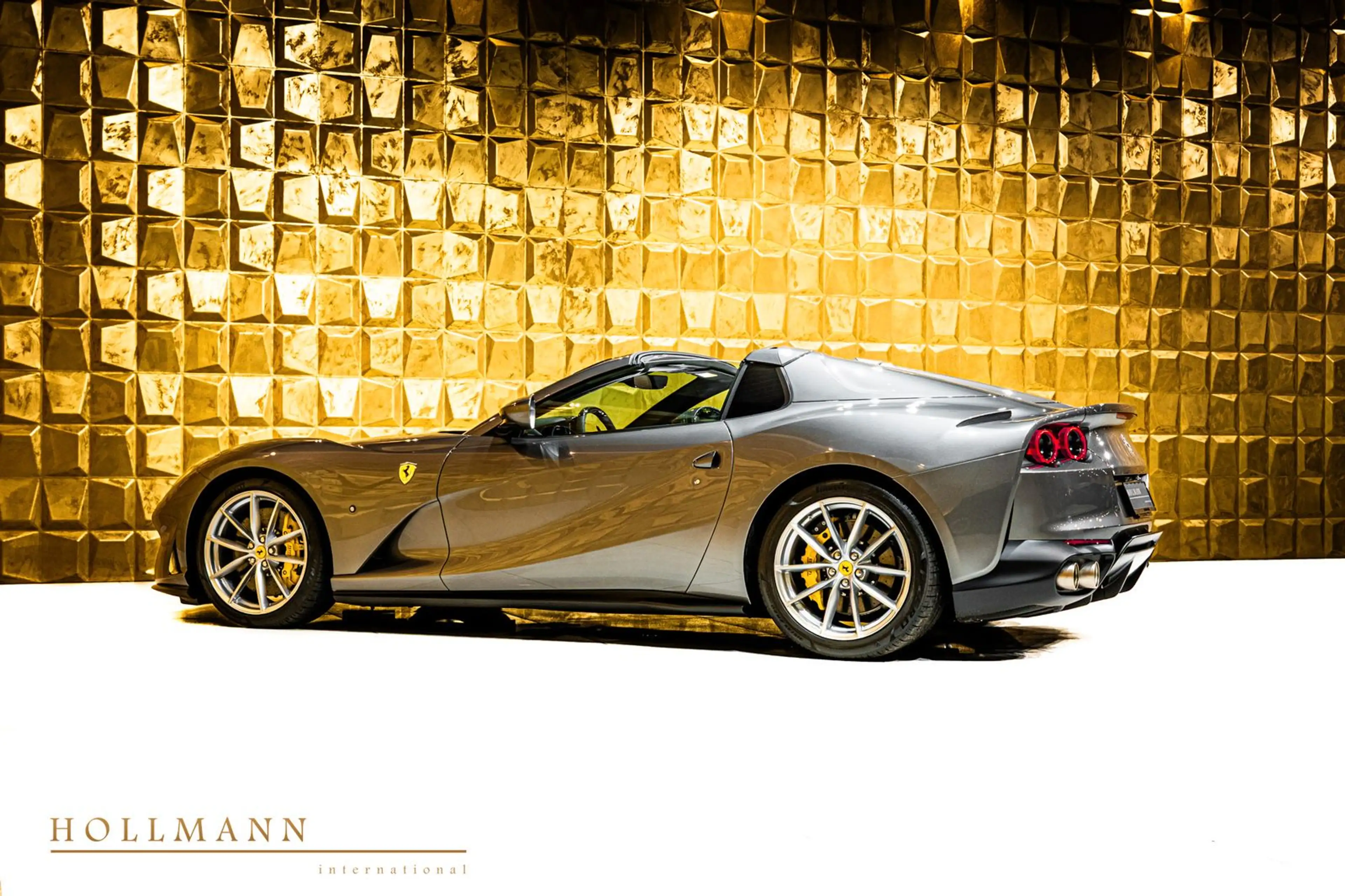 Ferrari 812 GTS + LIFT + SURR + CARBON — photo 6