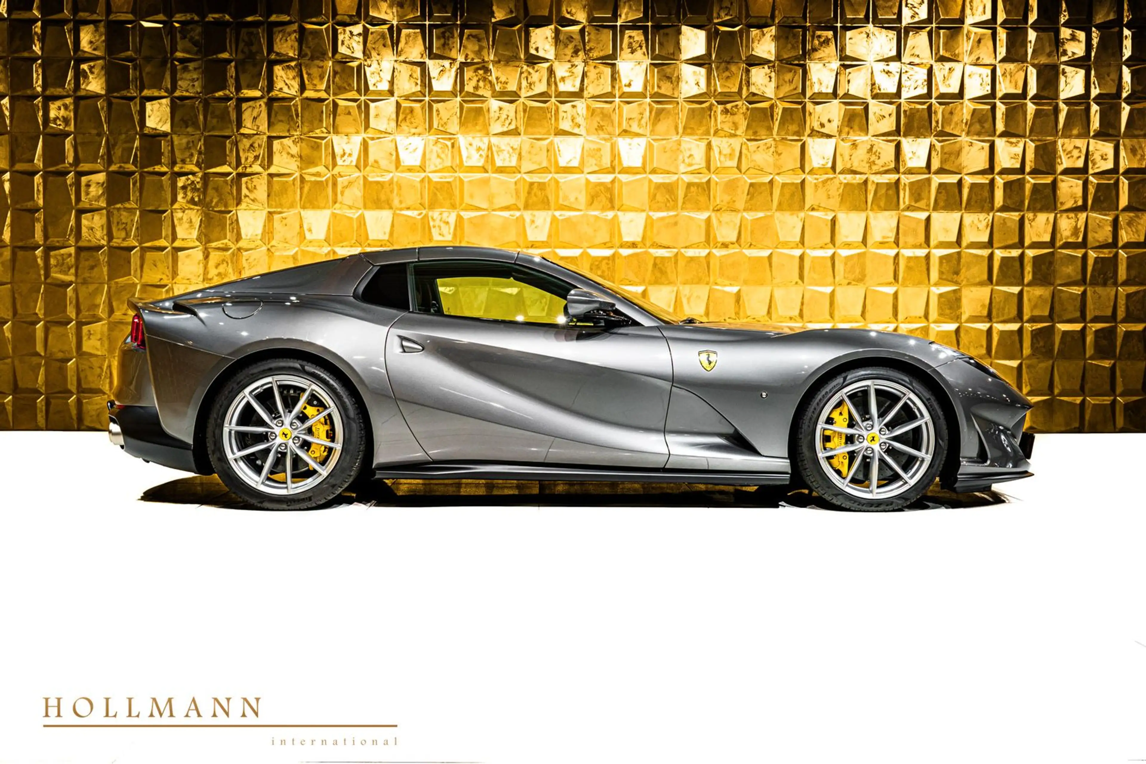 Ferrari 812 GTS + LIFT + SURR + CARBON — photo 4