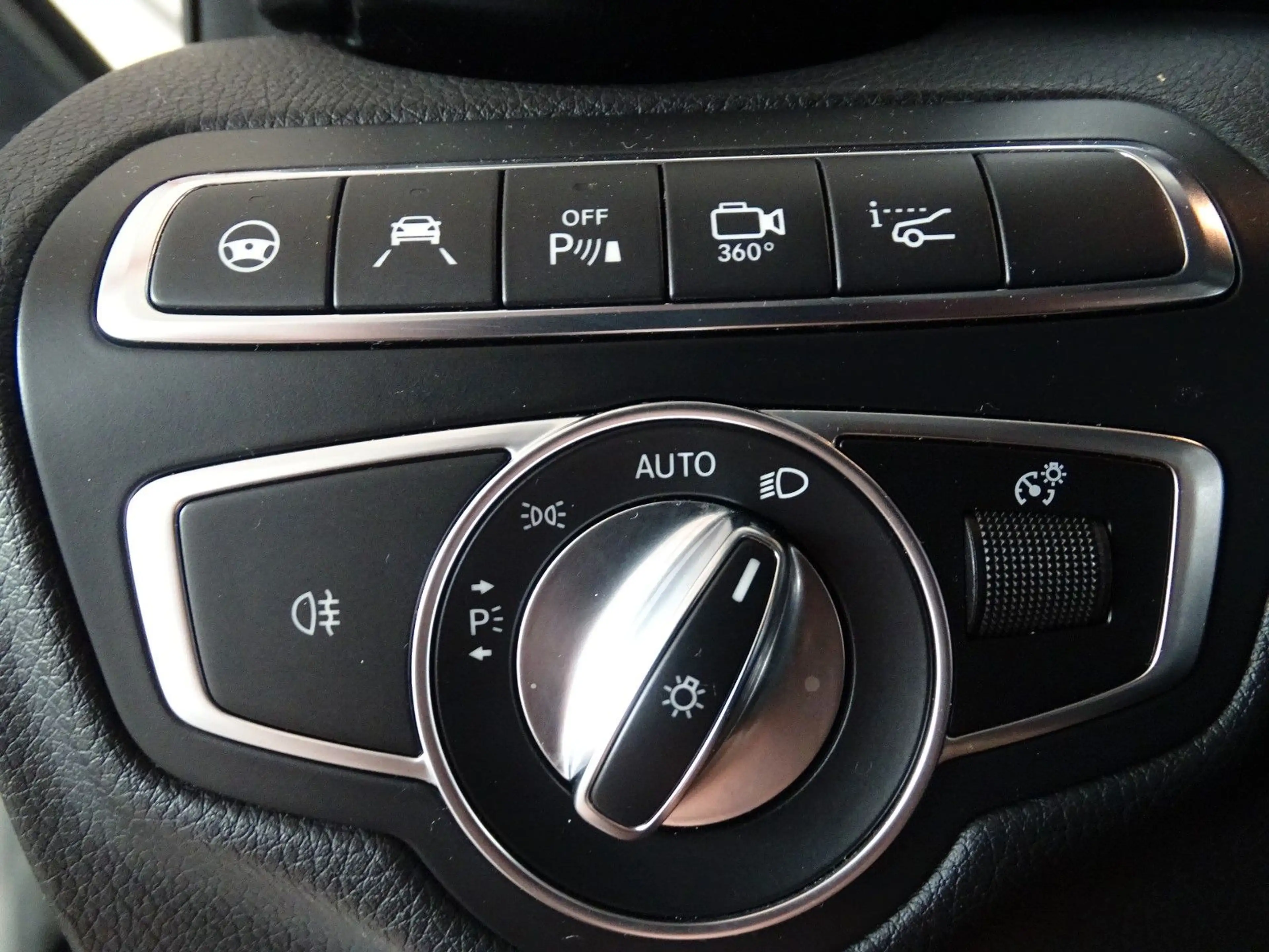 Mercedes-Benz GLC 63 AMG GLC 63 S AMG 4Matic*PANO+AHK+360°+HUD — photo 13