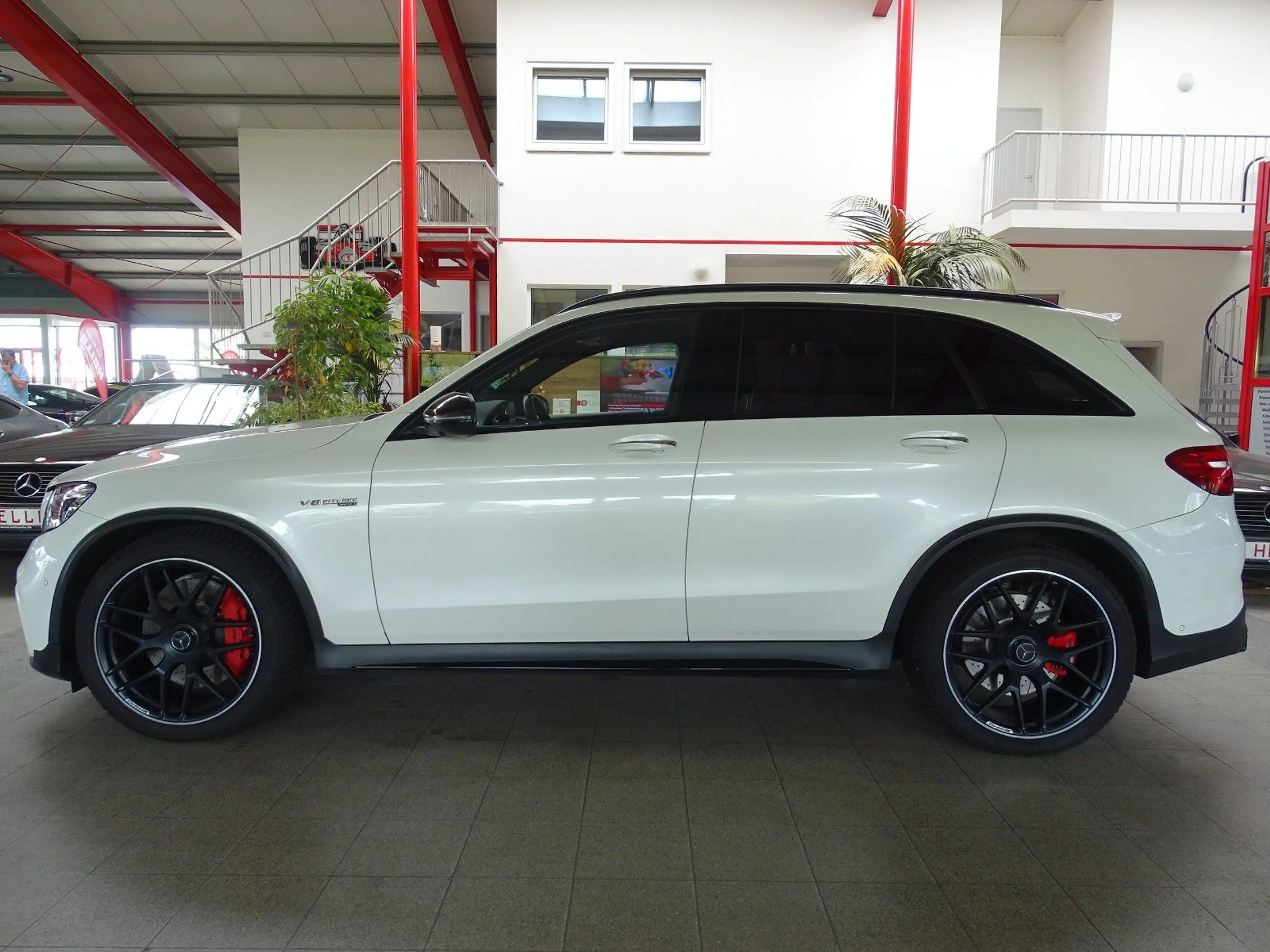 Mercedes-Benz GLC 63 AMG GLC 63 S AMG 4Matic*PANO+AHK+360°+HUD — photo 3