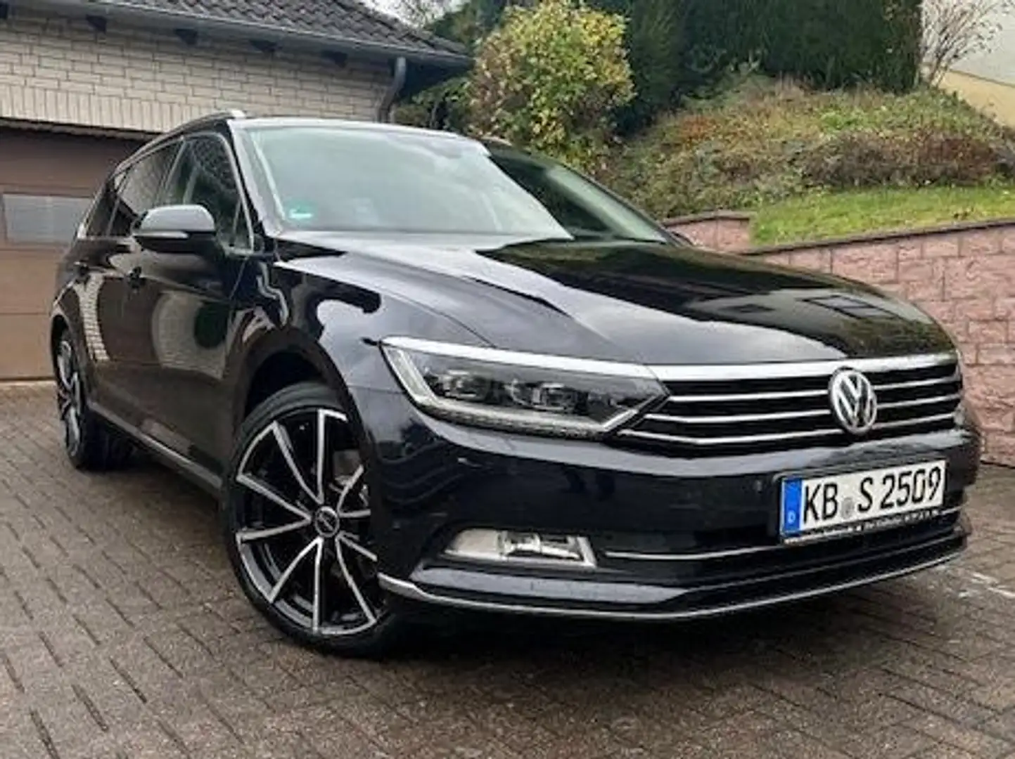 Volkswagen Passat Variant Passat Variant 2.0 TDI SCR DSG (BlueM. Tech) Highl - 1