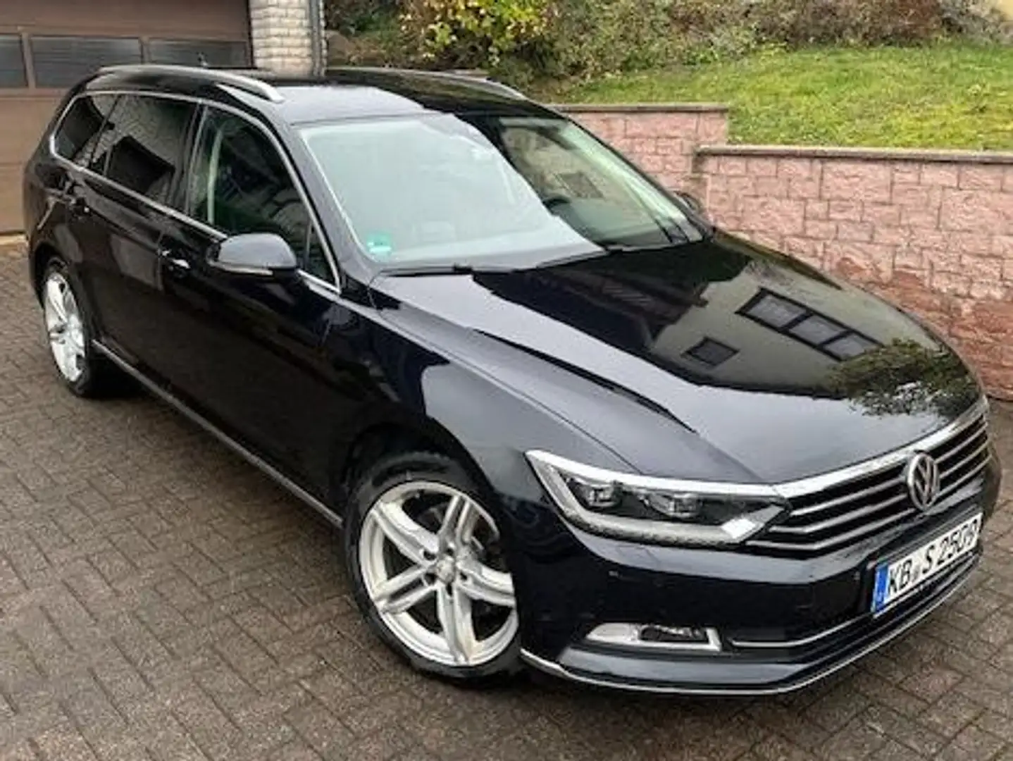 Volkswagen Passat Variant Passat Variant 2.0 TDI SCR DSG (BlueM. Tech) Highl - 2