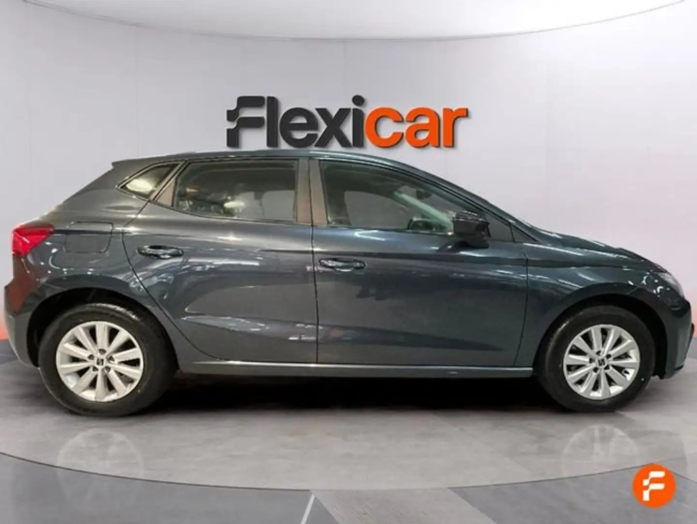 SEAT Ibiza 1.0 MPI S&S Reference XM 80 Gris - 2
