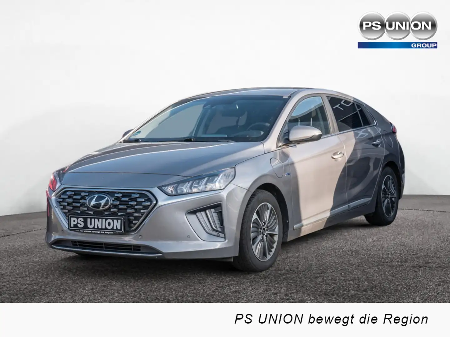 Hyundai IONIQ 1.6 Premium Plug-In Hybrid Beige - 1
