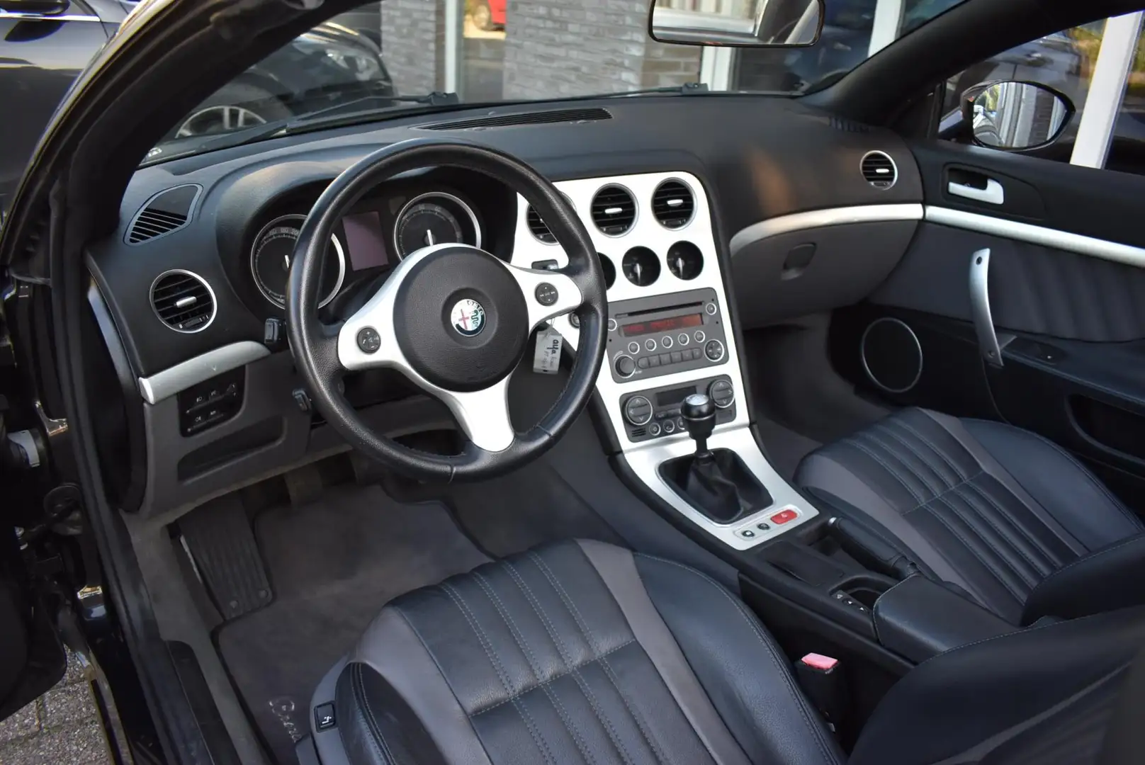Alfa Romeo Spider 3.2 JTS Q4 Exclusive Cruise Top staat 260PK Cabrio Nero - 2