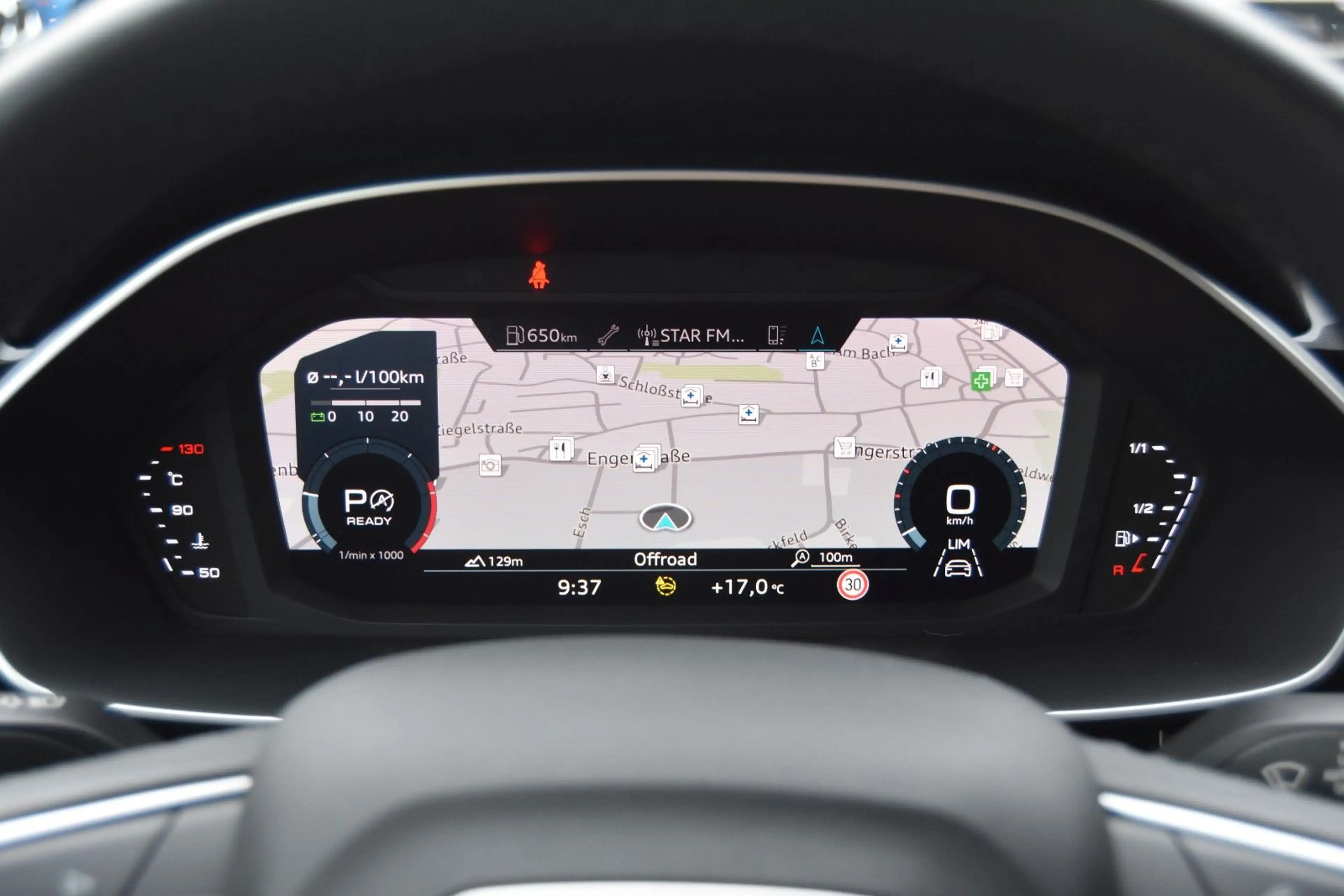 Audi Q3 35 TDI S-Tronic LED/NAVI/PDC/SHZ — photo 12