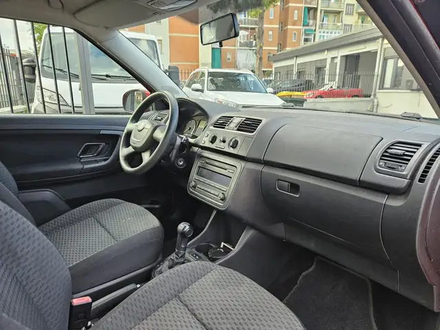 Skoda Fabia view 11