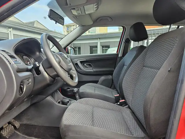 Skoda Fabia view 8