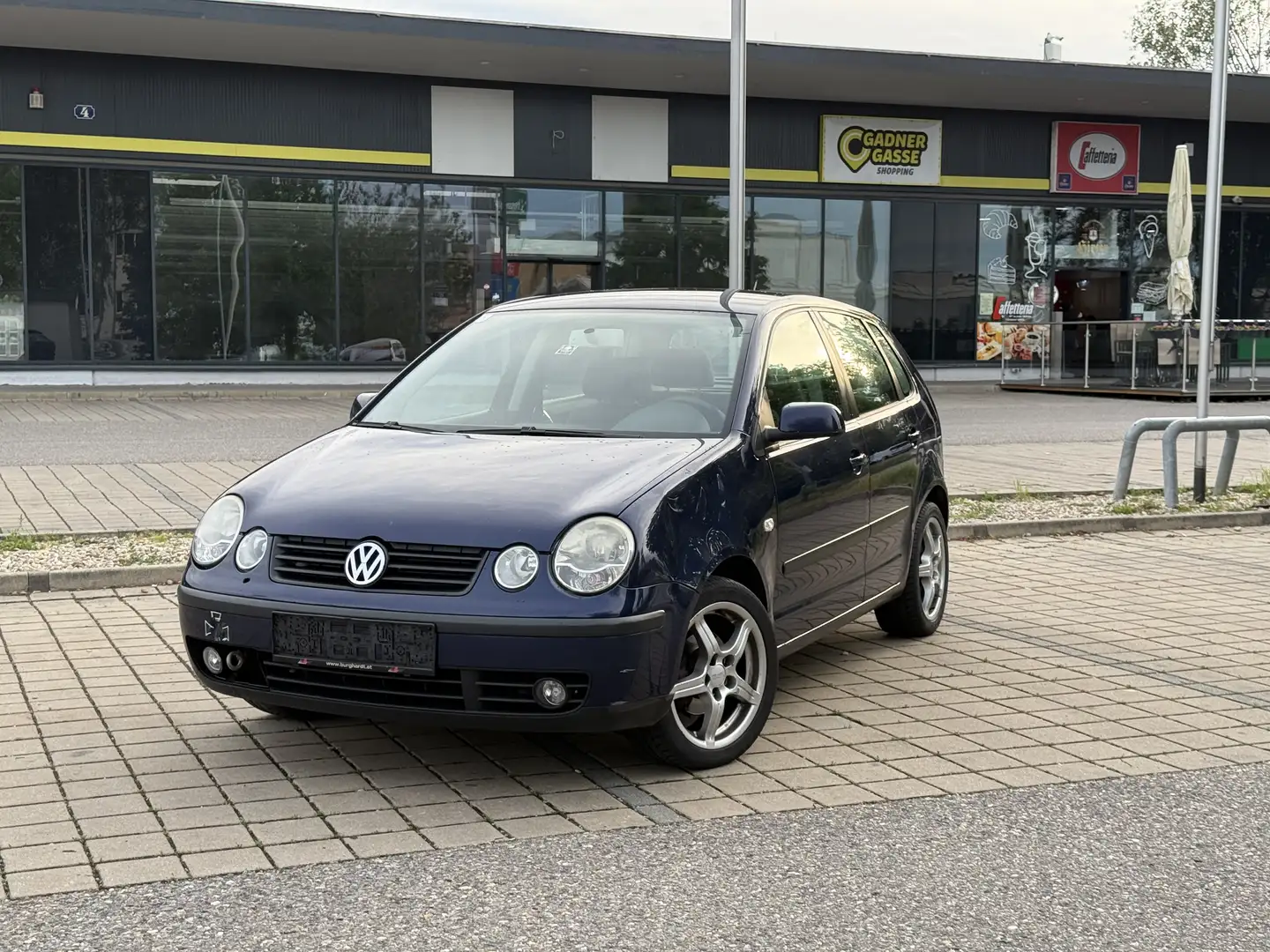Volkswagen Polo Polo Cool Family 1,9 SDI Cool Family Blau - 1