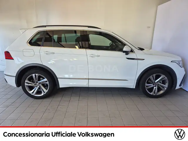 Volkswagen Tiguan view 7