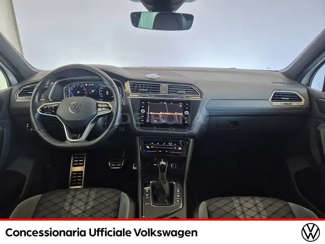 Volkswagen Tiguan view 10