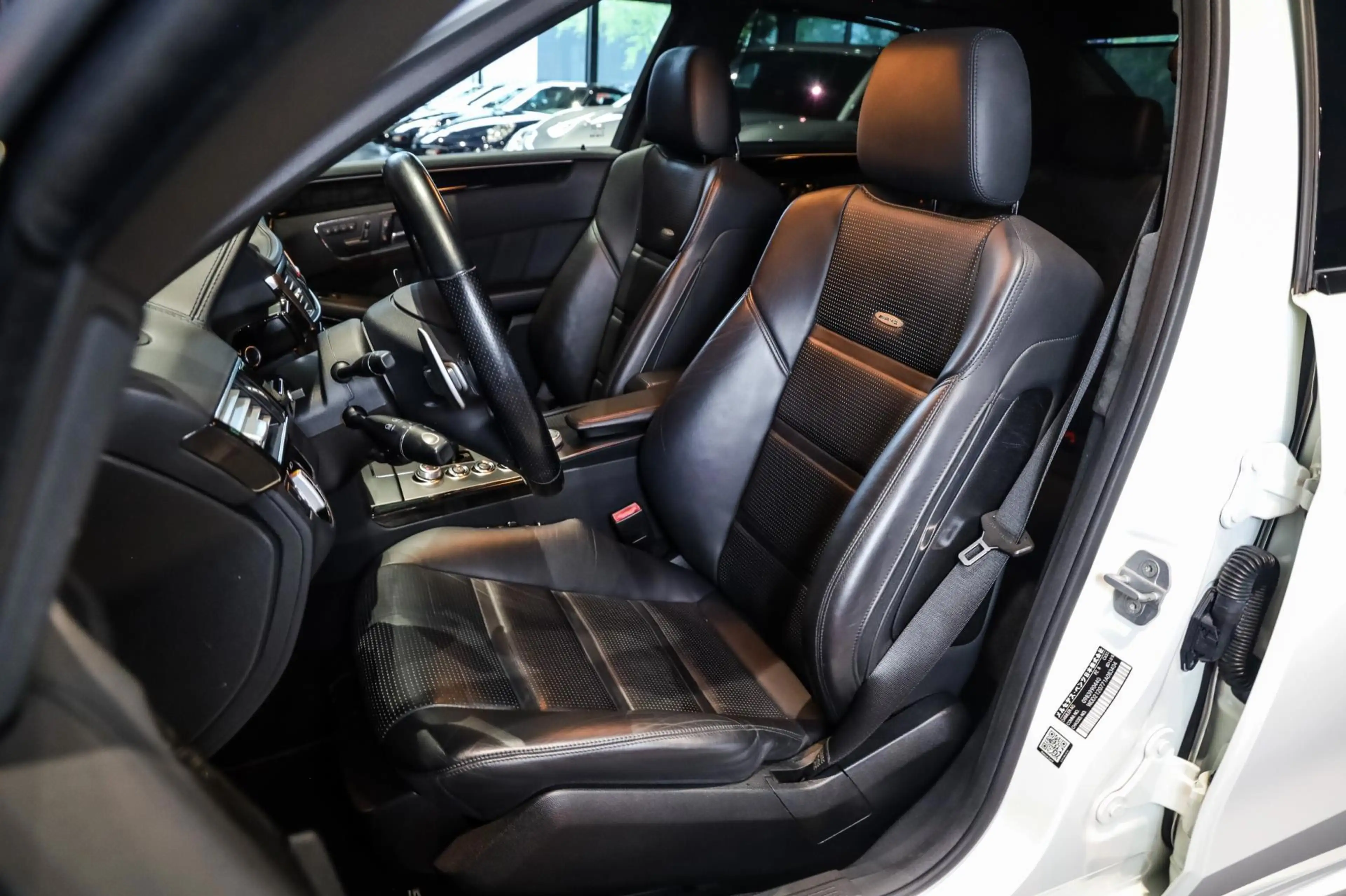 Mercedes-Benz E 63 AMG 525 PK, Pano/Dak, Harman/Kardon, Stoelverwarming/V — photo 7