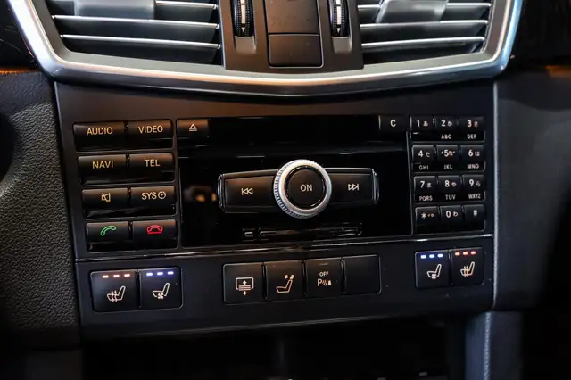 Mercedes-Benz E-Class view 22