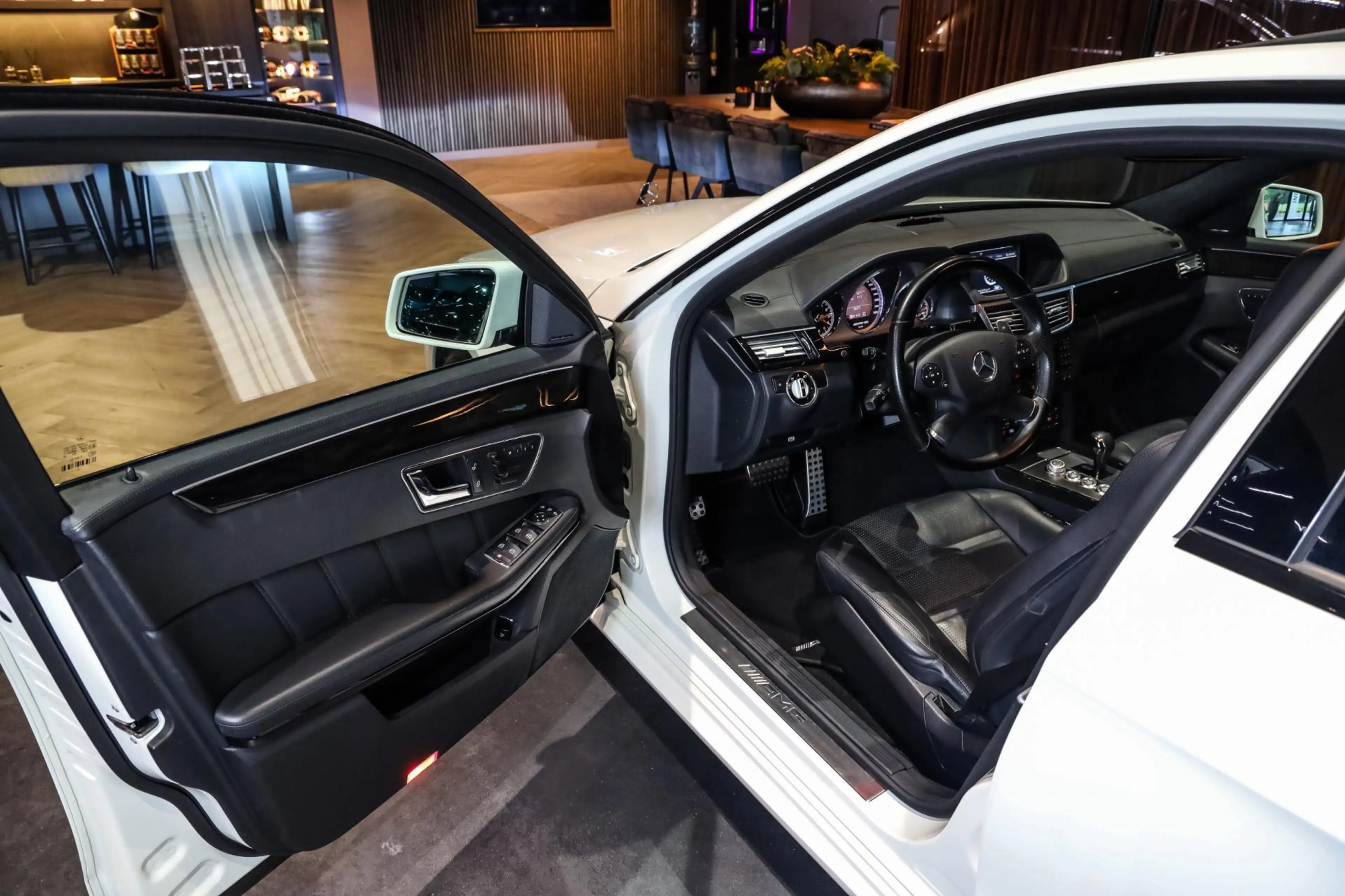 Mercedes-Benz E 63 AMG 525 PK, Pano/Dak, Harman/Kardon, Stoelverwarming/V — photo 5